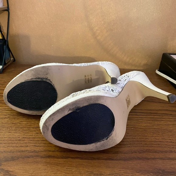 High Heels Size 9 - Call It Spring - Picture 5 of 5